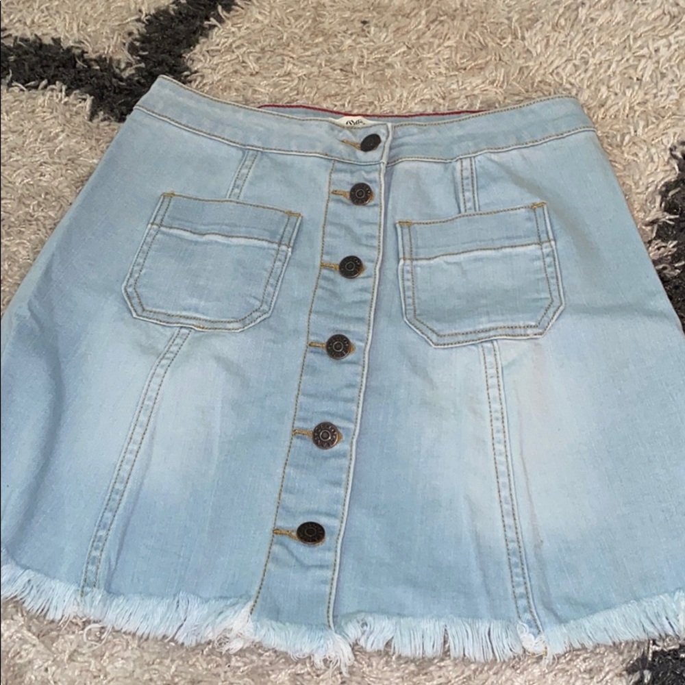 denim skirt